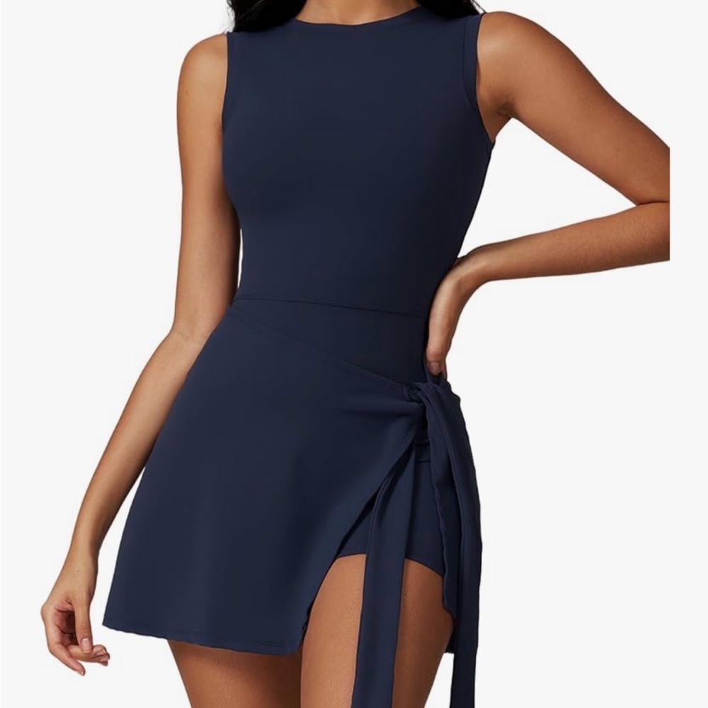 Elegant Navy Sleeveless Dress